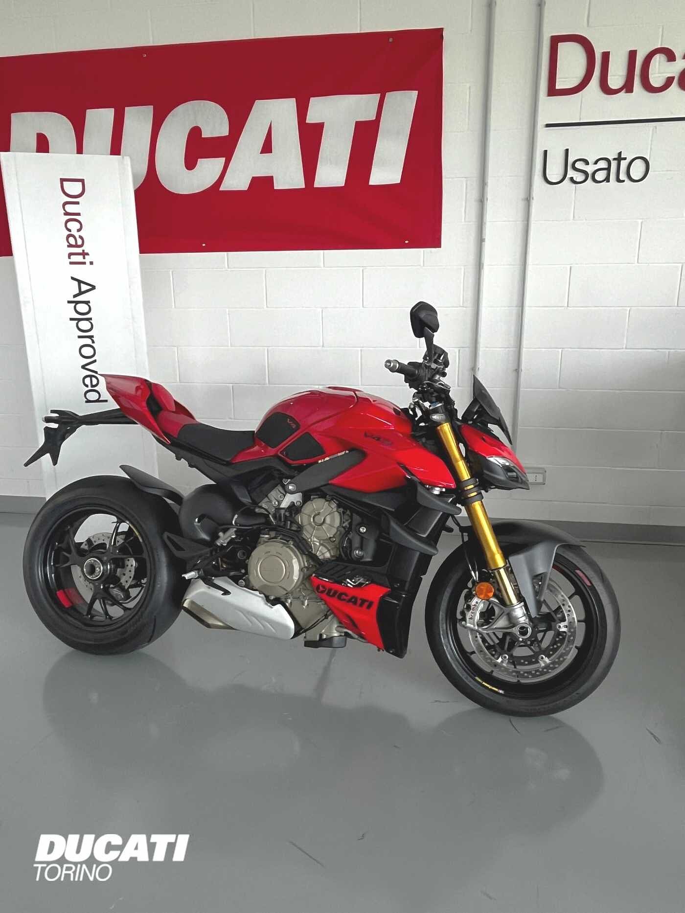 DUCATI STREETFIGHTER V4S 