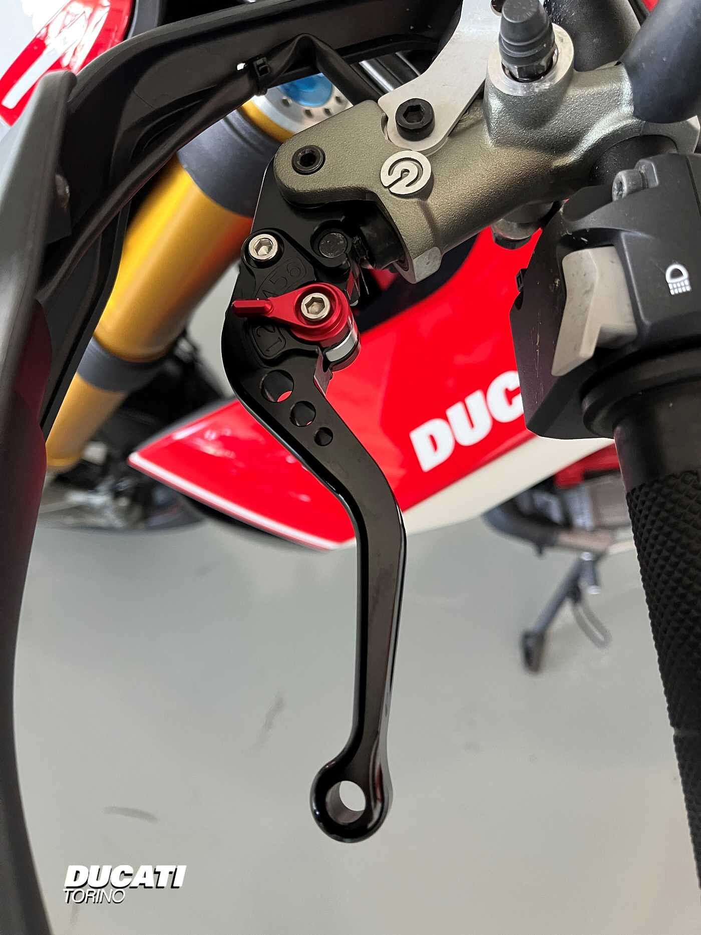DUCATI HYPERMOTARD 950 SP 