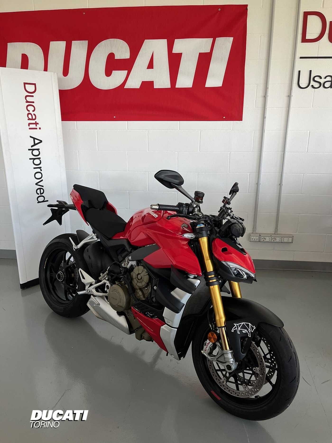 DUCATI STREETFIGHTER V4S 