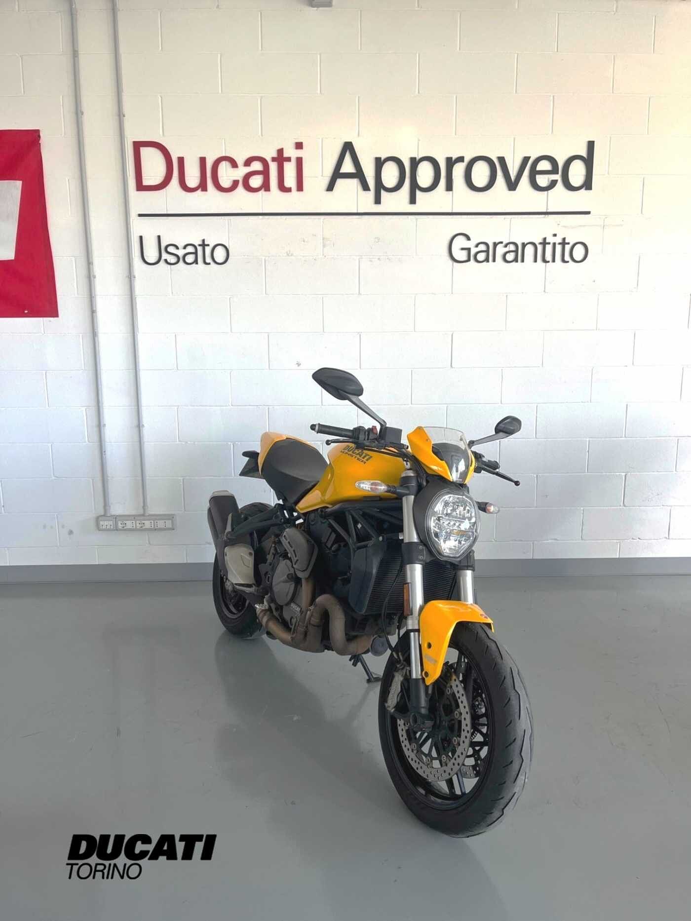DUCATI MONSTER 821 