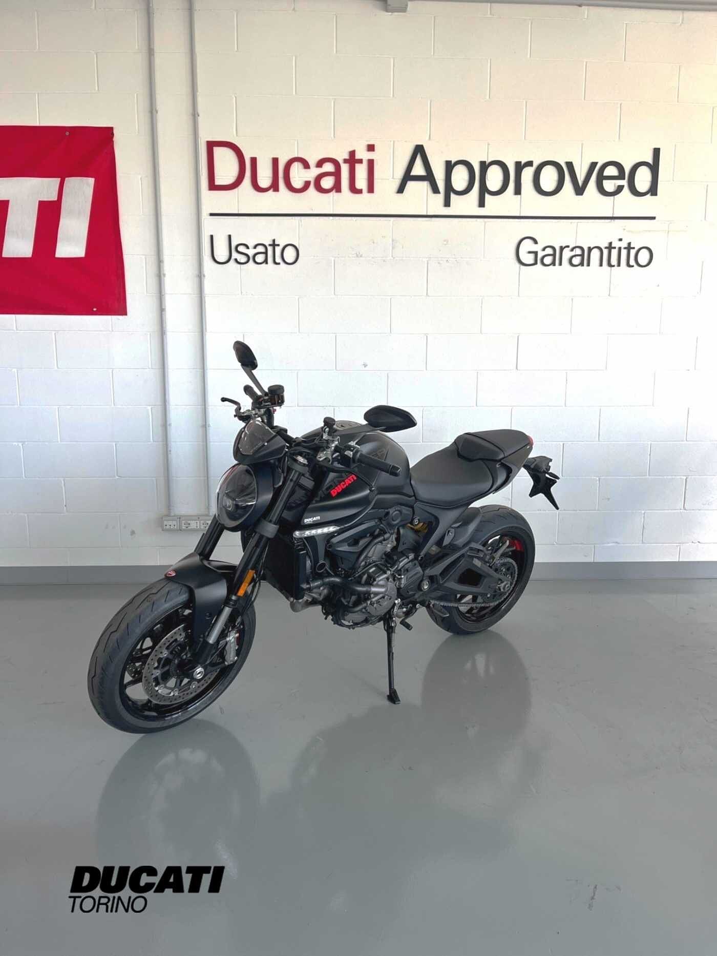 DUCATI MONSTER 937 