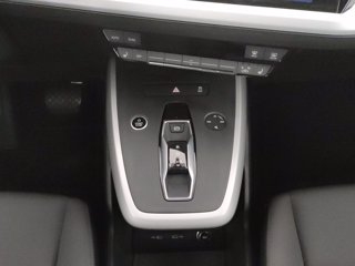 AUDI Q4 e-tron 40 business