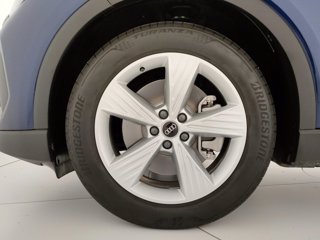 AUDI Q4 e-tron 40 business