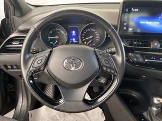 TOYOTA C-hr 1.8h active 2wd e-cvt