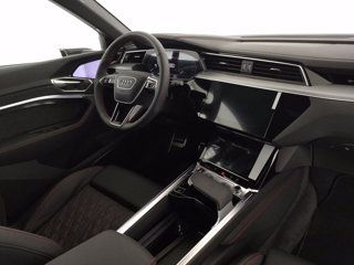 AUDI Sq8 sportback e-tron sport attitude quattro