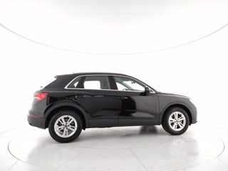 AUDI Q3 35 1.5 tfsi business