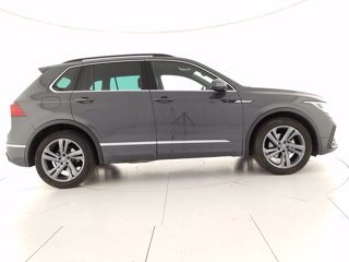 VOLKSWAGEN Tiguan 2.0 tdi r-line 150cv dsg