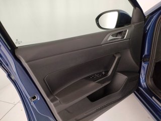 VOLKSWAGEN Taigo 1.0 tsi r-line 110cv