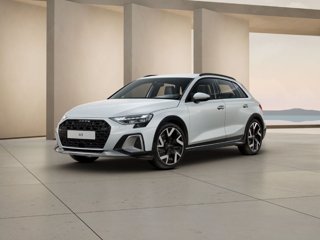 AUDI A3 allstreet 40 TFSI e S tronic Identity Contrast