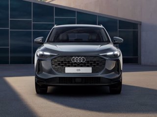 AUDI Q5 TDi 150 kW mHEV+ S tronic quattro Launch edition one