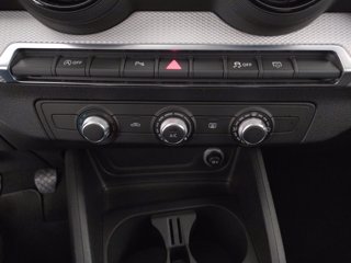 AUDI Q2 1.0 tfsi business