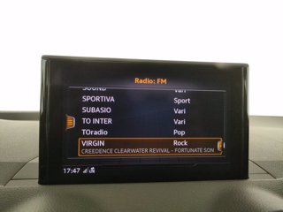 AUDI Q2 1.0 tfsi business