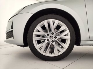 SKODA Octavia wagon 2.0 tdi executive 150cv dsg