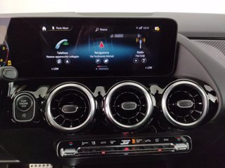 MERCEDES Gla 200 d premium auto