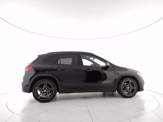 MERCEDES Gla 200 d premium auto