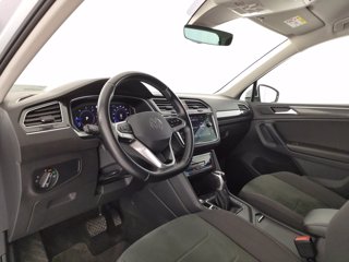 VOLKSWAGEN Tiguan 2.0 tdi elegance 150cv dsg