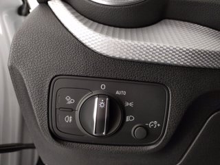 AUDI Q2 35 2.0 tdi s line edition s-tronic