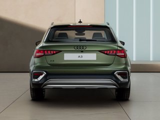 AUDI A3 allstreet 35 TFSI S tronic Identity Contrast