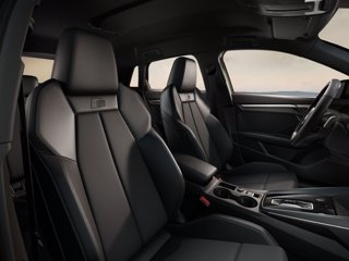 AUDI A3 allstreet 35 TFSI S tronic Identity Contrast