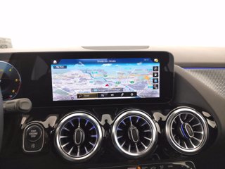 MERCEDES Gla 180 d sport plus auto