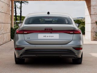 AUDI A6 e-tron SPB Business Advanced