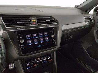 VOLKSWAGEN Tiguan 1.5 tsi r-line 150cv dsg