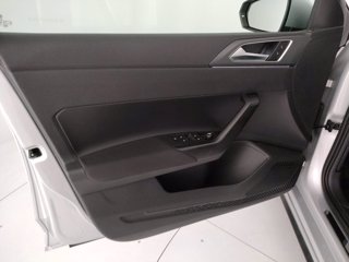 VOLKSWAGEN Polo 1.0 tsi r-line 95cv