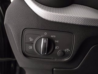 AUDI Q2 35 2.0 tdi s line edition s-tronic