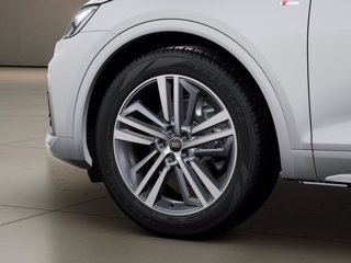 AUDI Q5 sportback 35 2.0 tdi mhev 12v s line plus s-tronic