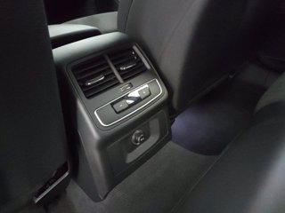 AUDI A4 avant 40 2.0 tdi business advanced quattro 190cv s-tronic