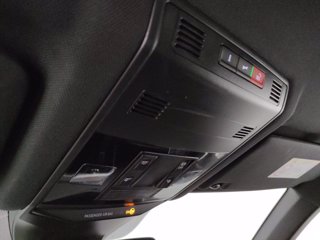 VOLKSWAGEN T-roc 1.5 tsi r-line