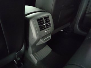 VOLKSWAGEN T-roc 1.5 tsi r-line