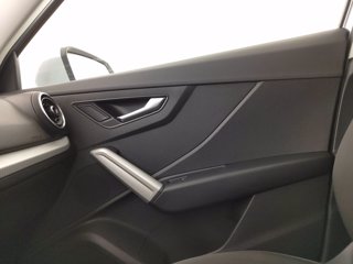 AUDI Q2 40 2.0 tfsi business plus quattro s-tronic