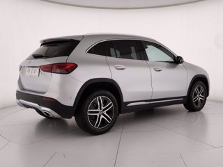 MERCEDES Gla 180 d sport plus auto