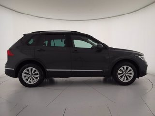 VOLKSWAGEN Tiguan 1.5 tsi life 150cv dsg