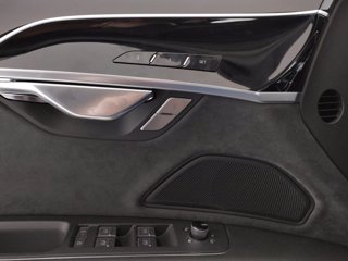 AUDI A8 60 3.0 tfsi e quattro tiptronic