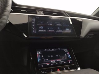 AUDI Sq8 sportback e-tron sport attitude quattro