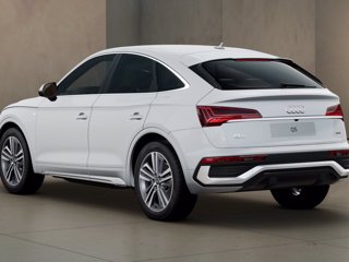 AUDI Q5 sportback 40 2.0 tdi mhev 12v s line plus quattro s-tronic