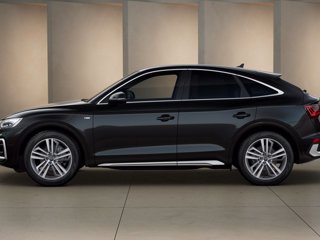 AUDI Q5 sportback 40 2.0 tdi mhev 12v identity black quattro s-tronic