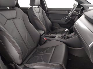 AUDI Q3 sportback 45 1.4 tfsi e identity black s-tronic