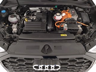 AUDI Q3 sportback 45 1.4 tfsi e identity black s-tronic