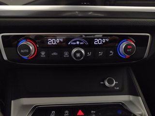 AUDI Q3 35 2.0 tdi business advanced s-tronic