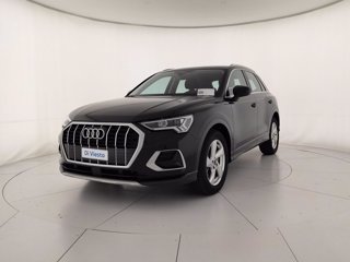 AUDI Q3 35 2.0 tdi business advanced s-tronic