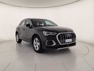 AUDI Q3 35 2.0 tdi business advanced s-tronic