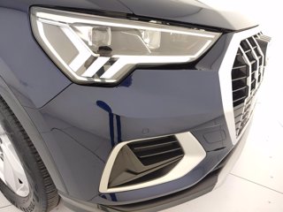 AUDI Q3 35 2.0 tdi business advanced s-tronic