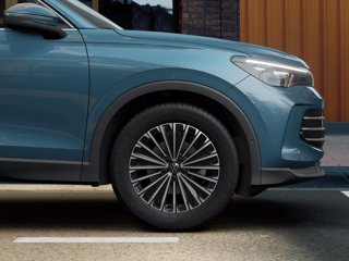 VOLKSWAGEN Tiguan 1.5 etsi elegance 150cv dsg