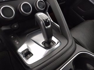 JAGUAR E-pace 2.0d i4 r-dynamic awd 150cv auto my19