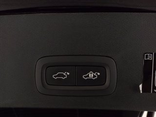 VOLVO Xc40 2.0 b4 inscription awd auto my21