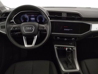 AUDI Q3 35 2.0 tdi business advanced s-tronic