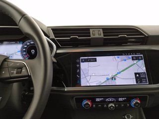 AUDI Q3 35 2.0 tdi business advanced s-tronic